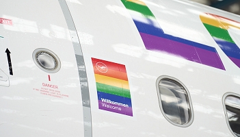 Lufthansa: Samolot Airbus A320neo w malowaniu Pride Month