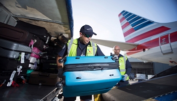 American Airlines zakazuje podróży z inteligentnym bagażem 