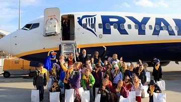 Ryanair spełnia marzenia dzieci