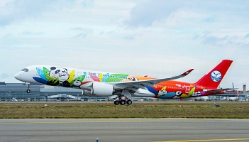 Sichuan Airlines poleci z Pragi do Shenzhen