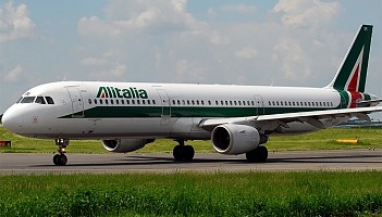 AereoBus między mediolańskimi lotniskami dla pasażerów Alitalii 
