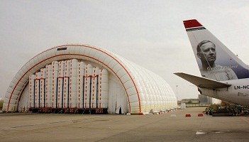 Nadmuchiwany hangar Lufthansa Technik