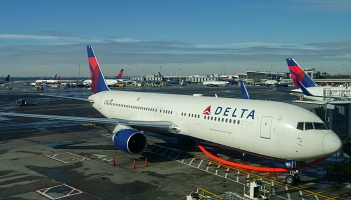 Delta poleci z Nowego Jorku do Monachium, Neapolu i Shannon