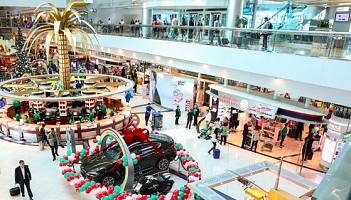 Lotnisko w Dubaju ogłasza przetarg na gastronomię