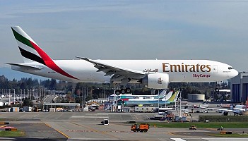 Emirates SkyCargo dostarczył do Polski sprzęt medyczny
