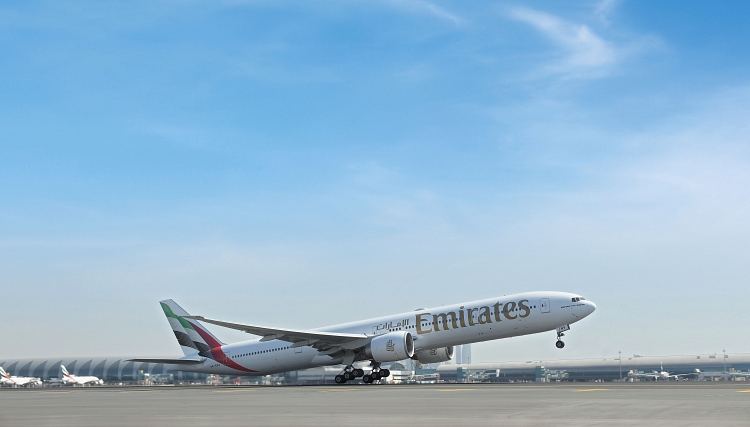 Emirates: Więcej lotów do Hongkongu