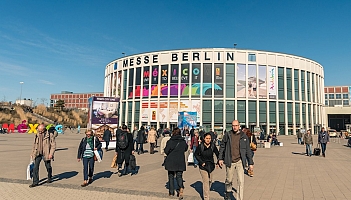 Targi ITB w Berlinie 2020 odwołane. Lufthansa planuje poważne cięcia