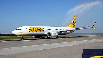 Dym w kabinie samolotu Buzz lecącego do Polski