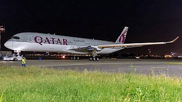 Airbus A350 w pełnych barwach Qatar Airways