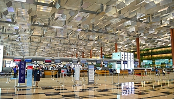 Changi w Singapurze zamyka na półtora roku Terminal 2