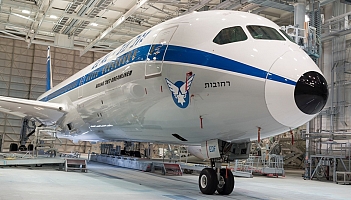 Nowy samolot El-Al w stylu retro