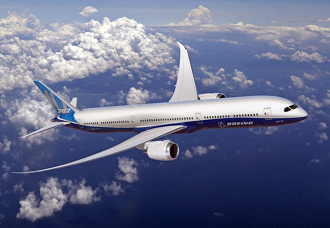 //www.pasazer.com/img/images/normal/boeing,b787-10,media%20(1).jpg