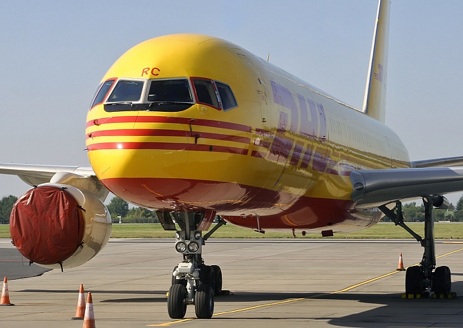 //www.pasazer.com/img/images/normal/dhl,b757,cargo,waw.jpg