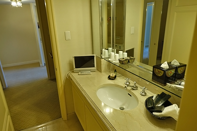 http://www.pasazer.com/img/images/normal/hotel,tokio,chinzanso,pbozyk15.jpg