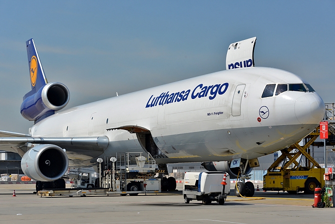 //www.pasazer.com/img/images/normal/lufthansa,cargo,fra,pbozyk%20(25).jpg