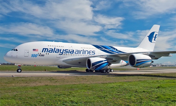 //www.pasazer.com/img/images/normal/malaysia,airlines,a380,media_1.jpg