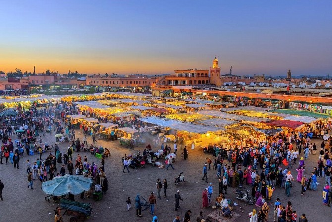 //www.pasazer.com/img/images/normal/marrakesz_maroko.jpg