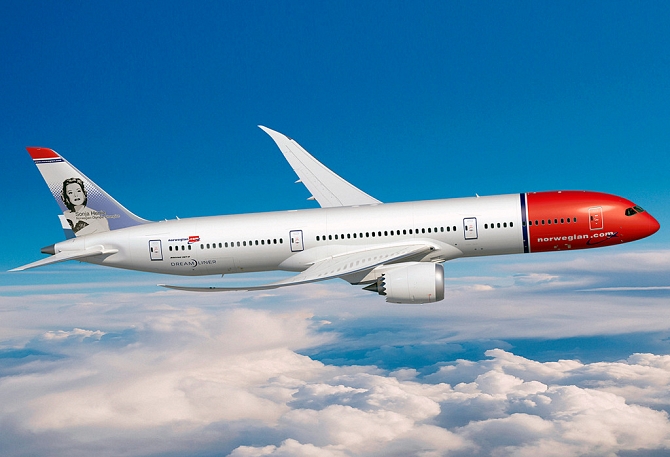 //www.pasazer.com/img/images/normal/norwegian,b7879,dreamliner,media.jpg