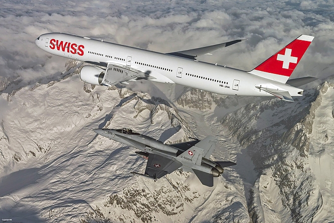 //www.pasazer.com/img/images/normal/swiss,b777,media.jpg