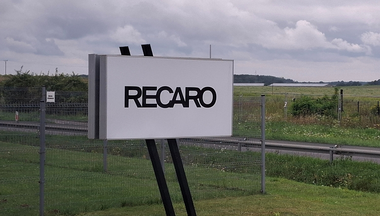Raport: Recaro, czyli na czym będzie siedział pasażer LOT-u