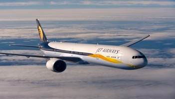 Jet Airways potwierdza uziemienie czterech samolotów