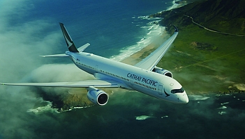 Cathay Pacific poleci do Dallas