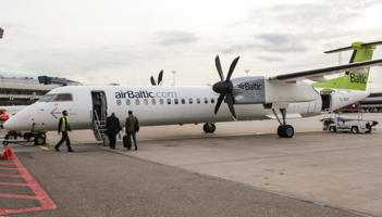 airBaltic: Z Tallinna do Sztokholmu-Brommy