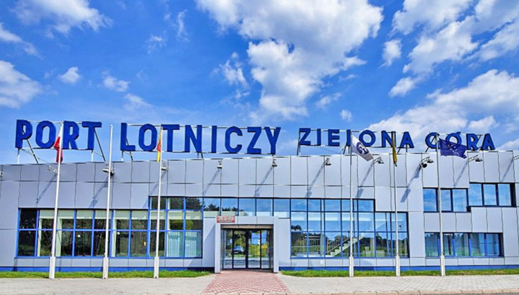 Lotnisko Zielona Góra-Babimost podpisało umowę o współpracy z portem lotniczym Berlin-Neuhardenberg