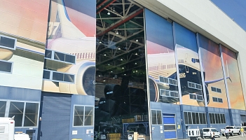 5 zdjęć z... fabryki boeingów 737 (Renton)