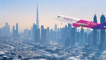 Wizz Air tymczasowo zawiesza trasy do ZEA