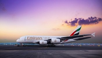 Emirates ukarane za niedozwolone loty nad Iranem