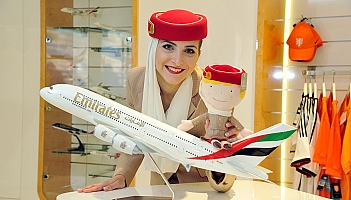 Emirates będzie socjalizować pasażerów