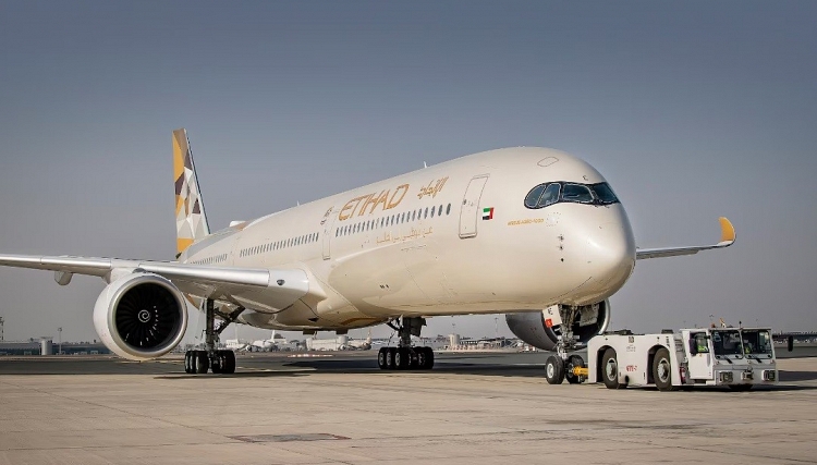 Etihad uruchomi 10 nowych połączeń