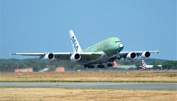 Pierwszy A380 dla ANA ukończył swój dziewiczy lot