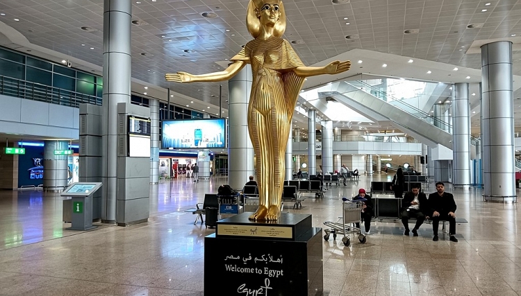 Lądujemy w... Kairze (Terminal 3)