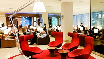 Recenzja: KLM Crown Lounge 25 w Amsterdamie