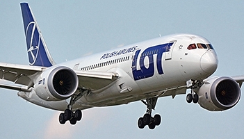 LOT analizuje możliwość odnowienia wystroju boeingów 787 Dreamliner