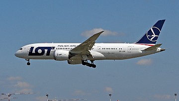 LOT: Wystartowały zimowe czartery na B787