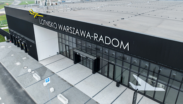  Lotnisko w Radomiu zainaugurowało sezon czarterów