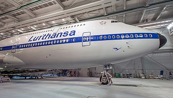 Lufthansa: B747-8I w barwach retro