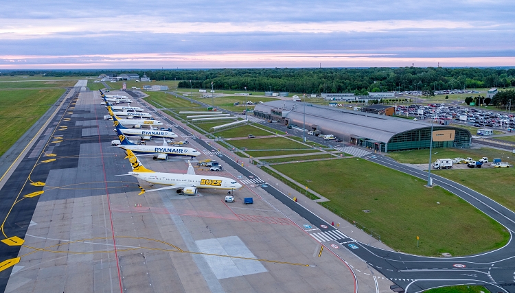 Ryanair zaprosił udziałowców Modlina na spotkanie