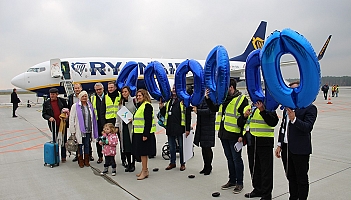 Ryanair poleciał z Olsztyna do Kolonii