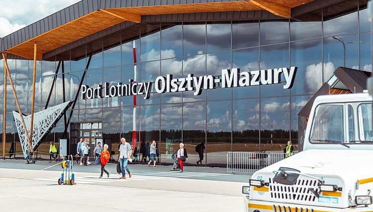 193 pasażerów w Olsztynie w kwietniu
