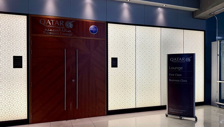Recenzja: Qatar Airways Premium Lounge w Bangkoku