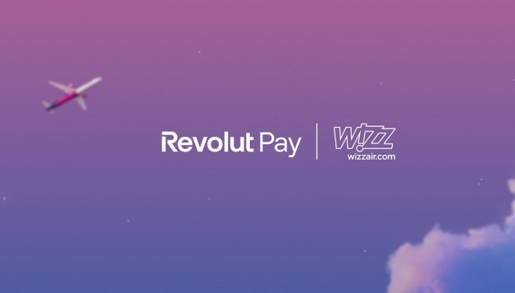 Wizz Air rezygnuje z gotówki na pokładzie