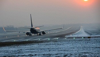 Rada Miejska Łodzi zaniepokojona wspieraniem lotniska w Radomiu