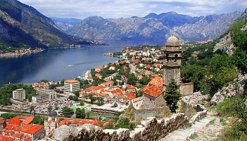 Czarnogóra z Katowic za 233 PLN