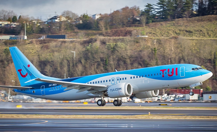 Samolot TUI z Włoch do Wielkiej Brytanii wykonał międzylądowanie w... Tunezji