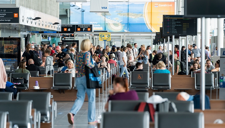 Wrocław: Ponad 277 tysięcy pasażerów w listopadzie 