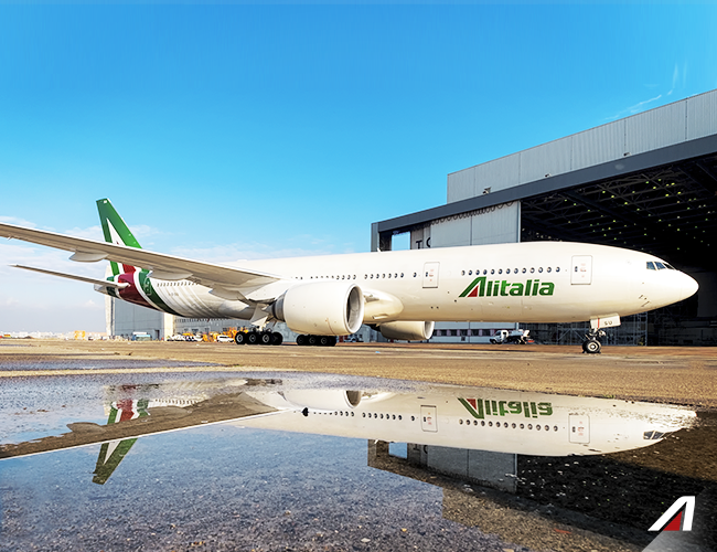 //www.pasazer.com/img/images/normal/alitalia,b777,media.png